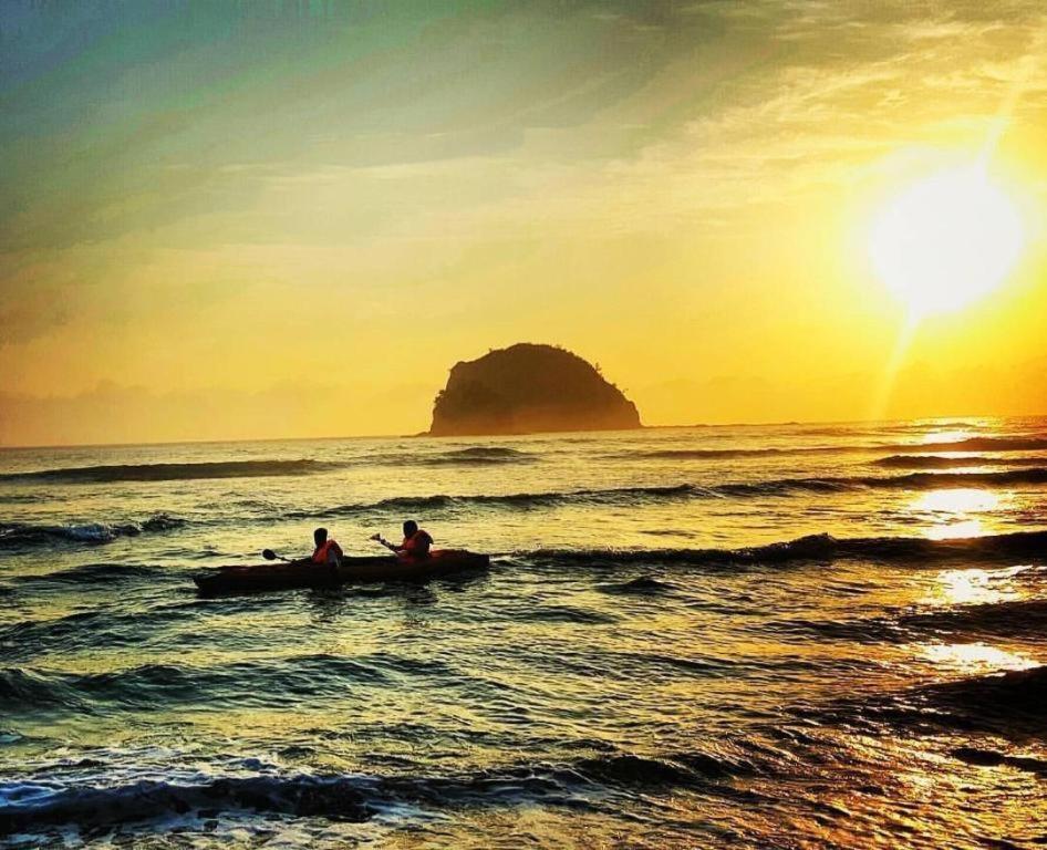 Aura Marina Sands Beach Resort Baler Εξωτερικό φωτογραφία