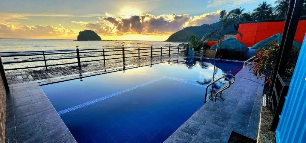 Aura Marina Sands Beach Resort Baler Εξωτερικό φωτογραφία